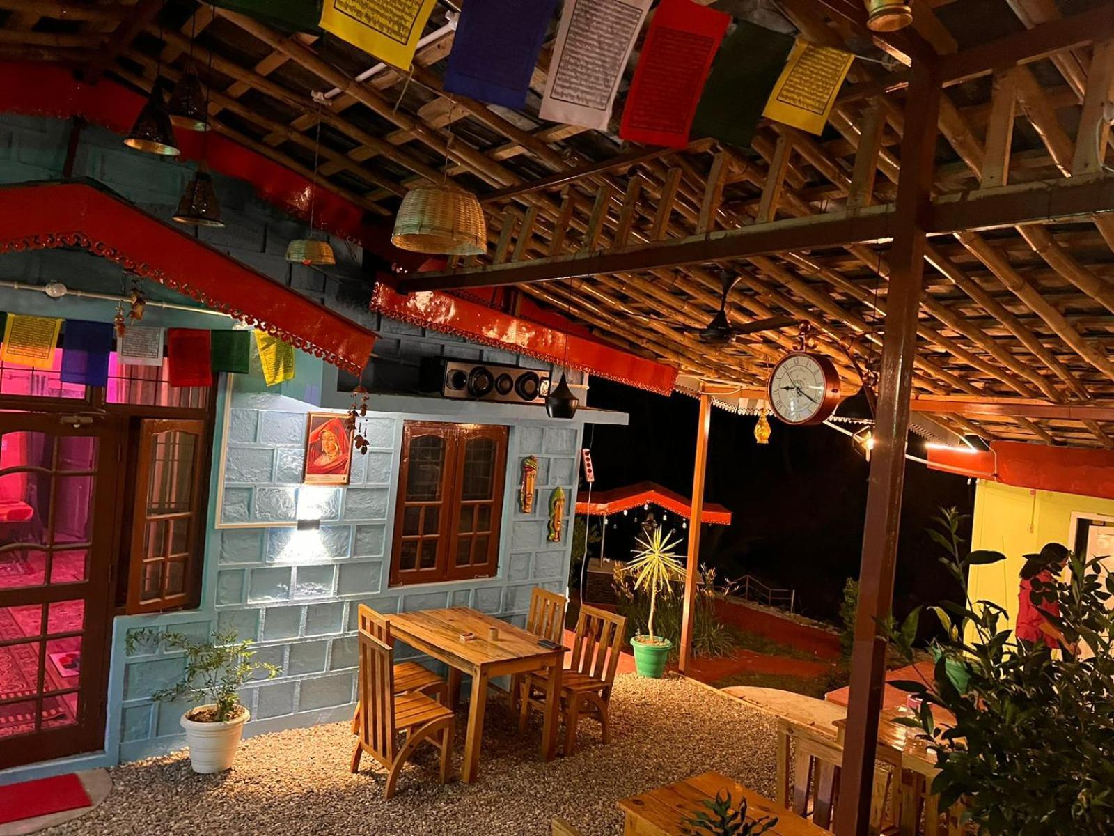 Tathastu Bir -Homestay ,Dorm,Hostel Ngoại thất bức ảnh