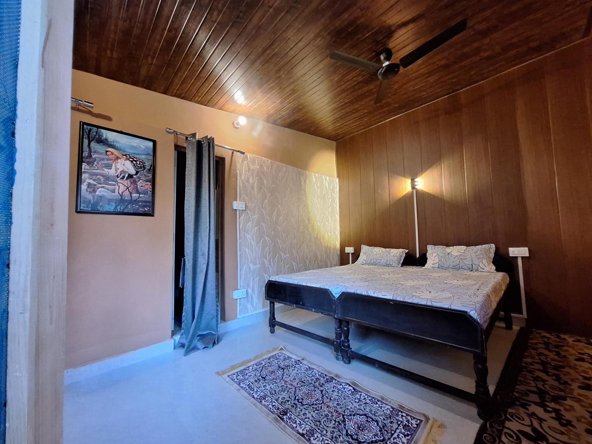 Tathastu Bir -Homestay ,Dorm,Hostel Ngoại thất bức ảnh
