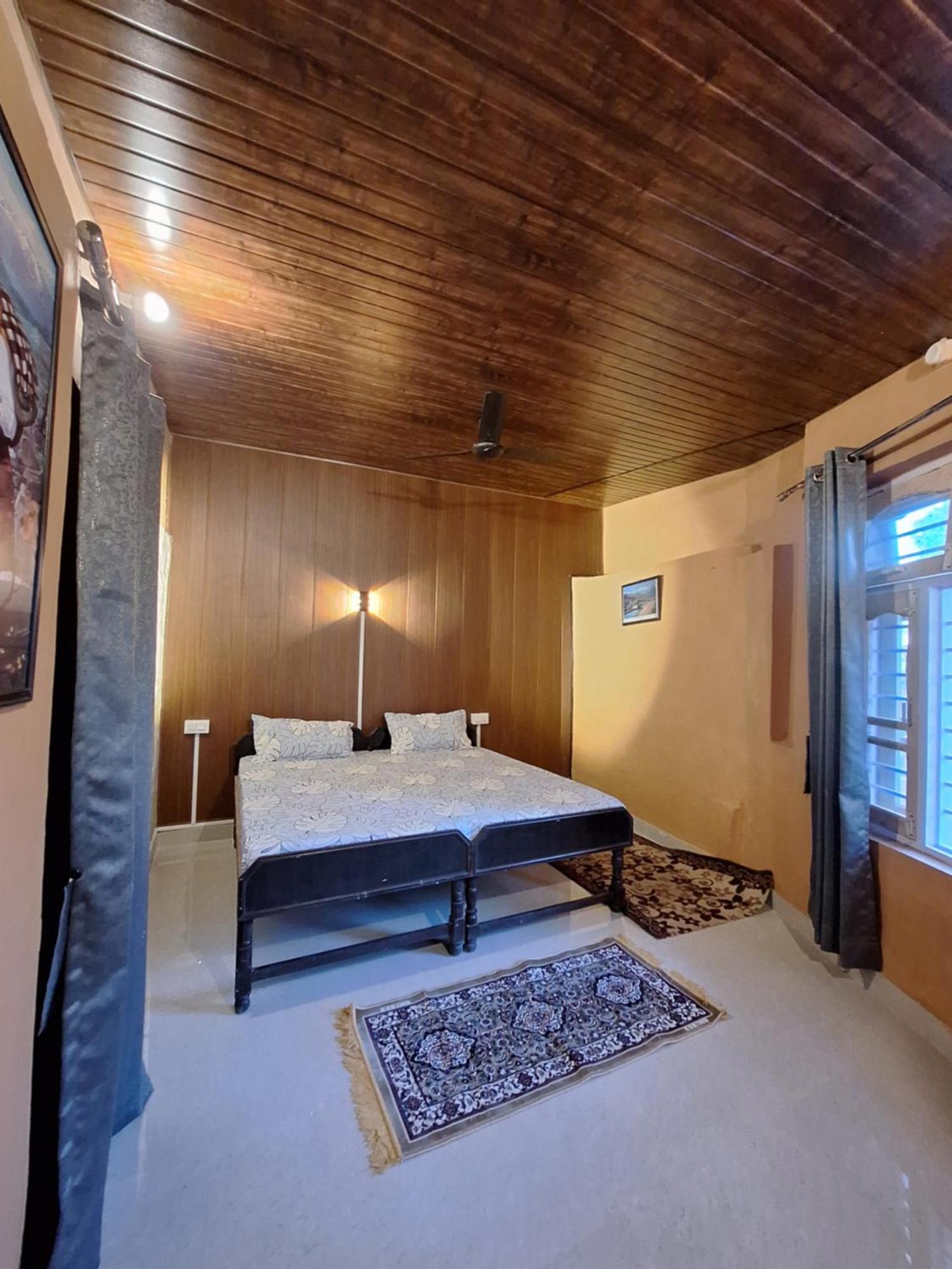 Tathastu Bir -Homestay ,Dorm,Hostel Ngoại thất bức ảnh