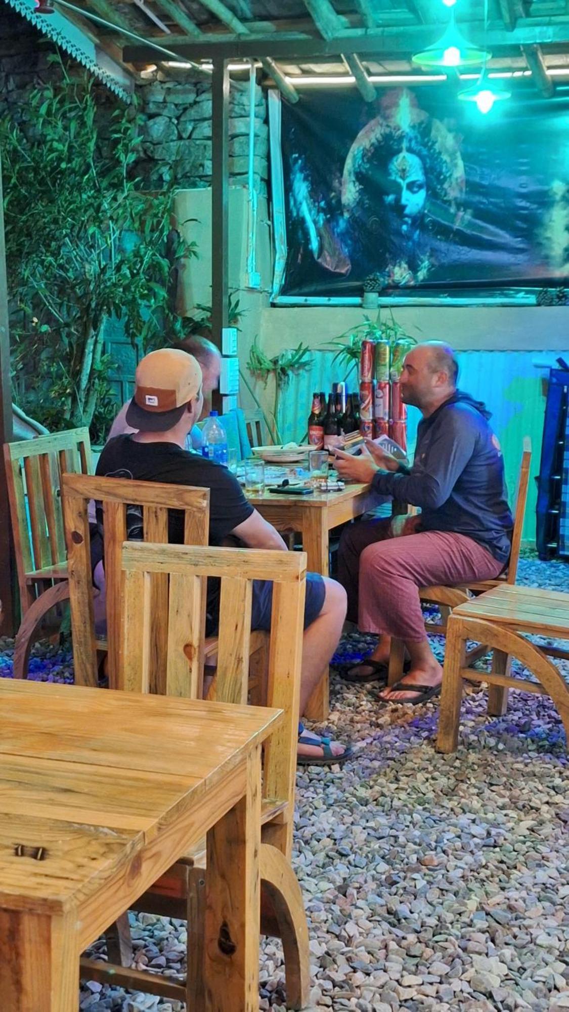Tathastu Bir -Homestay ,Dorm,Hostel Ngoại thất bức ảnh