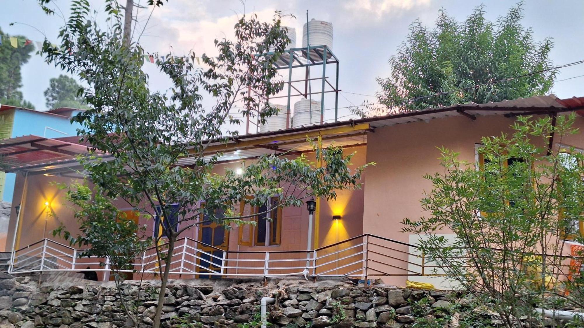 Tathastu Bir -Homestay ,Dorm,Hostel Ngoại thất bức ảnh