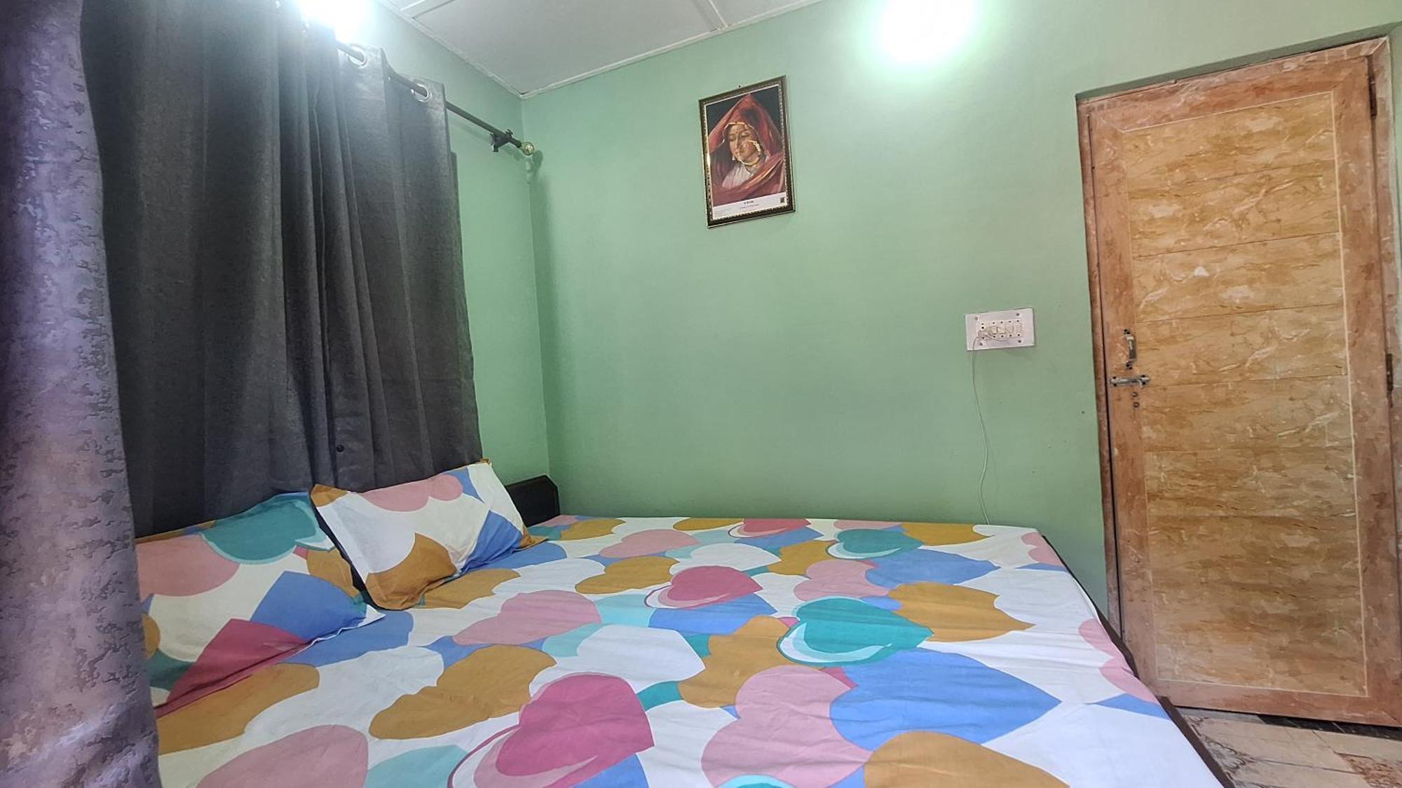 Tathastu Bir -Homestay ,Dorm,Hostel Ngoại thất bức ảnh